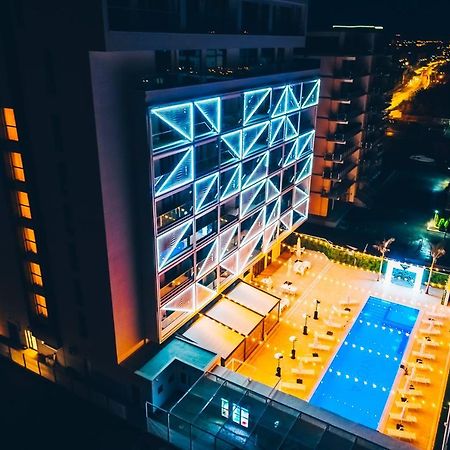 Nyota Hotel & Conference Center Mamaia Eksteriør bilde