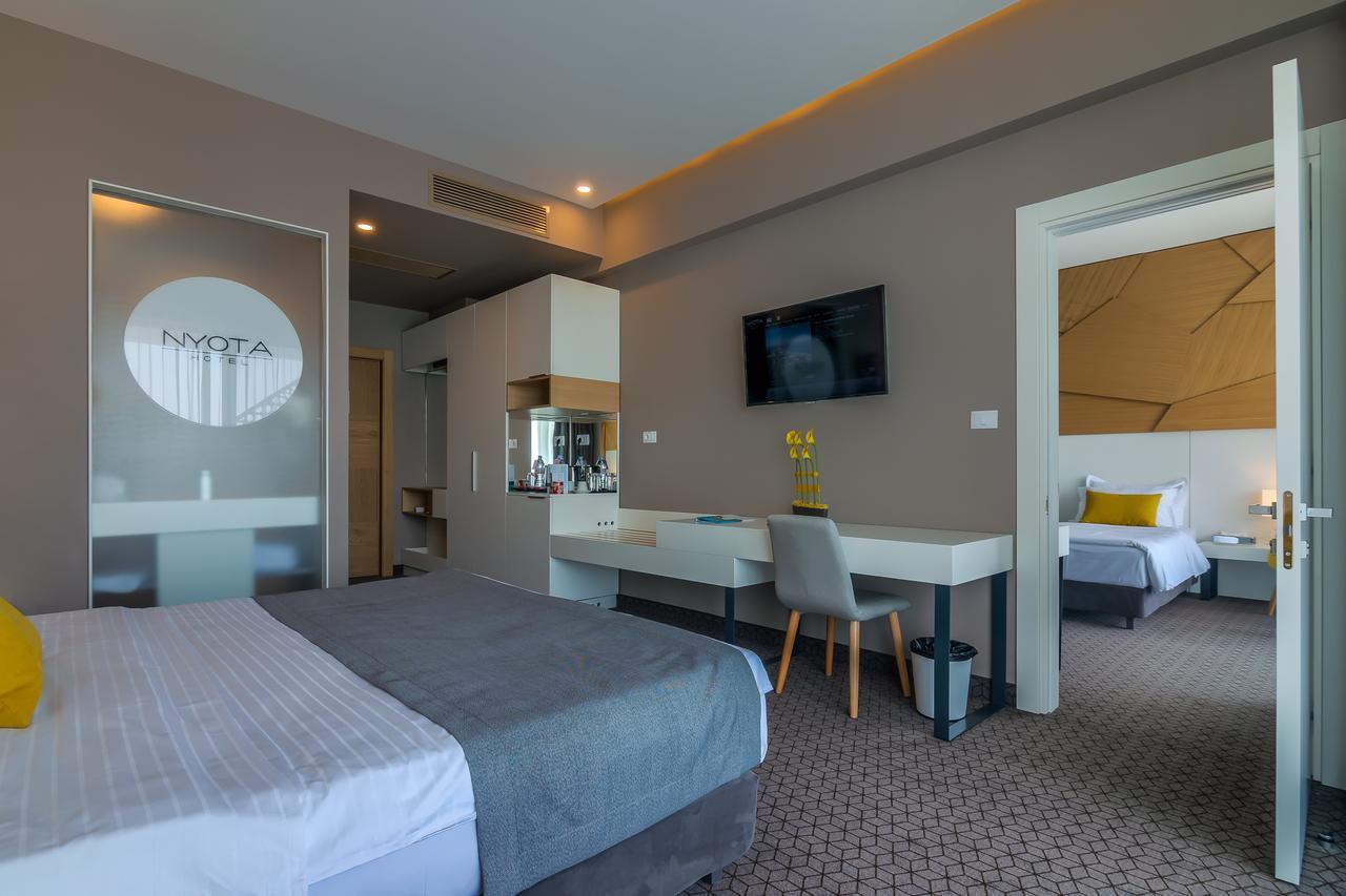 Nyota Hotel & Conference Center Mamaia Eksteriør bilde