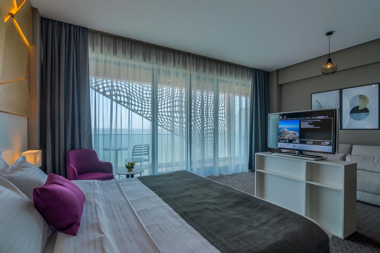 Nyota Hotel & Conference Center Mamaia Eksteriør bilde