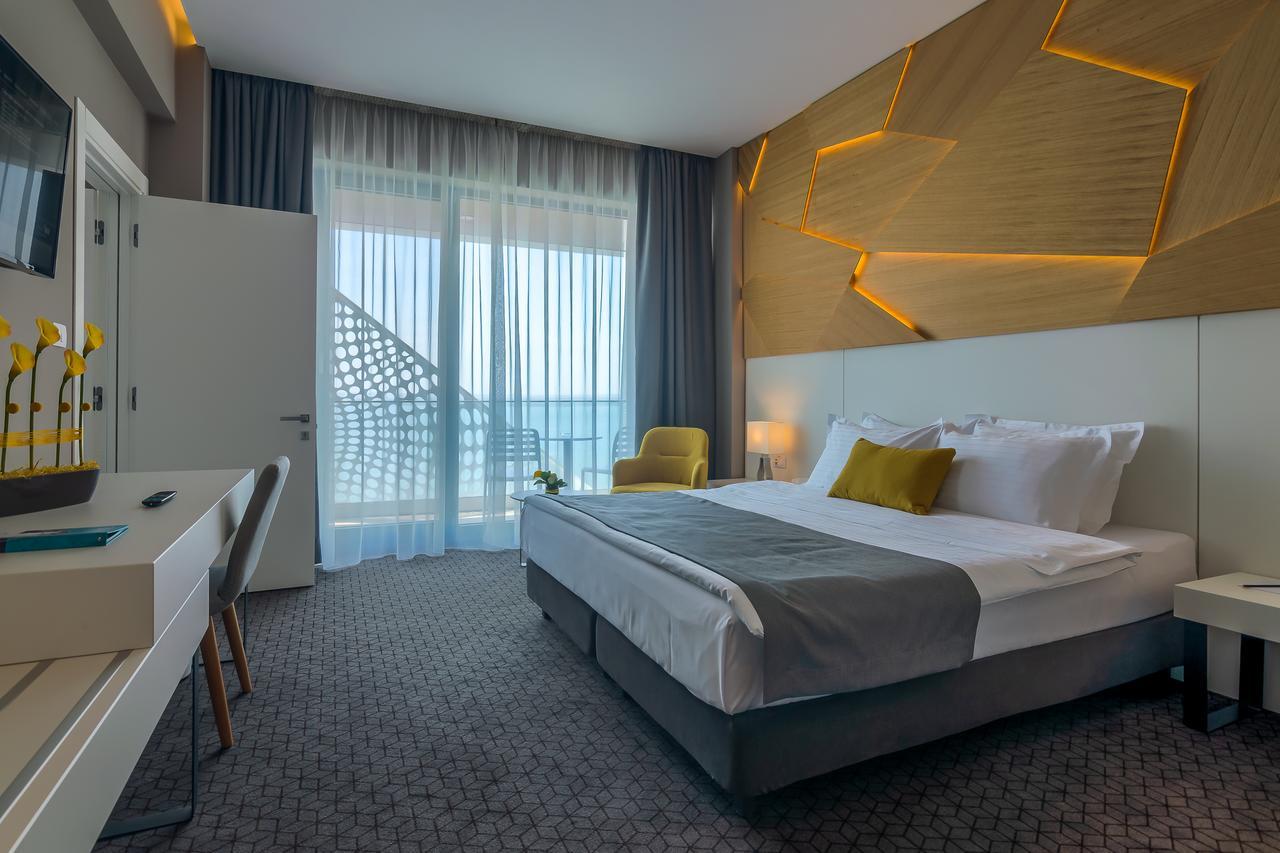 Nyota Hotel & Conference Center Mamaia Eksteriør bilde